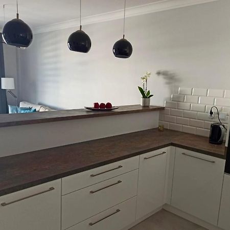 Celebryta - Apartament Apartment อุสตรอเนียมอร์สเกีย ภายนอก รูปภาพ