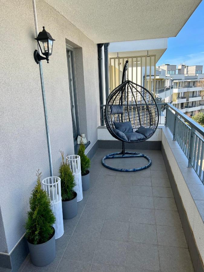 Celebryta - Apartament Apartment อุสตรอเนียมอร์สเกีย ภายนอก รูปภาพ